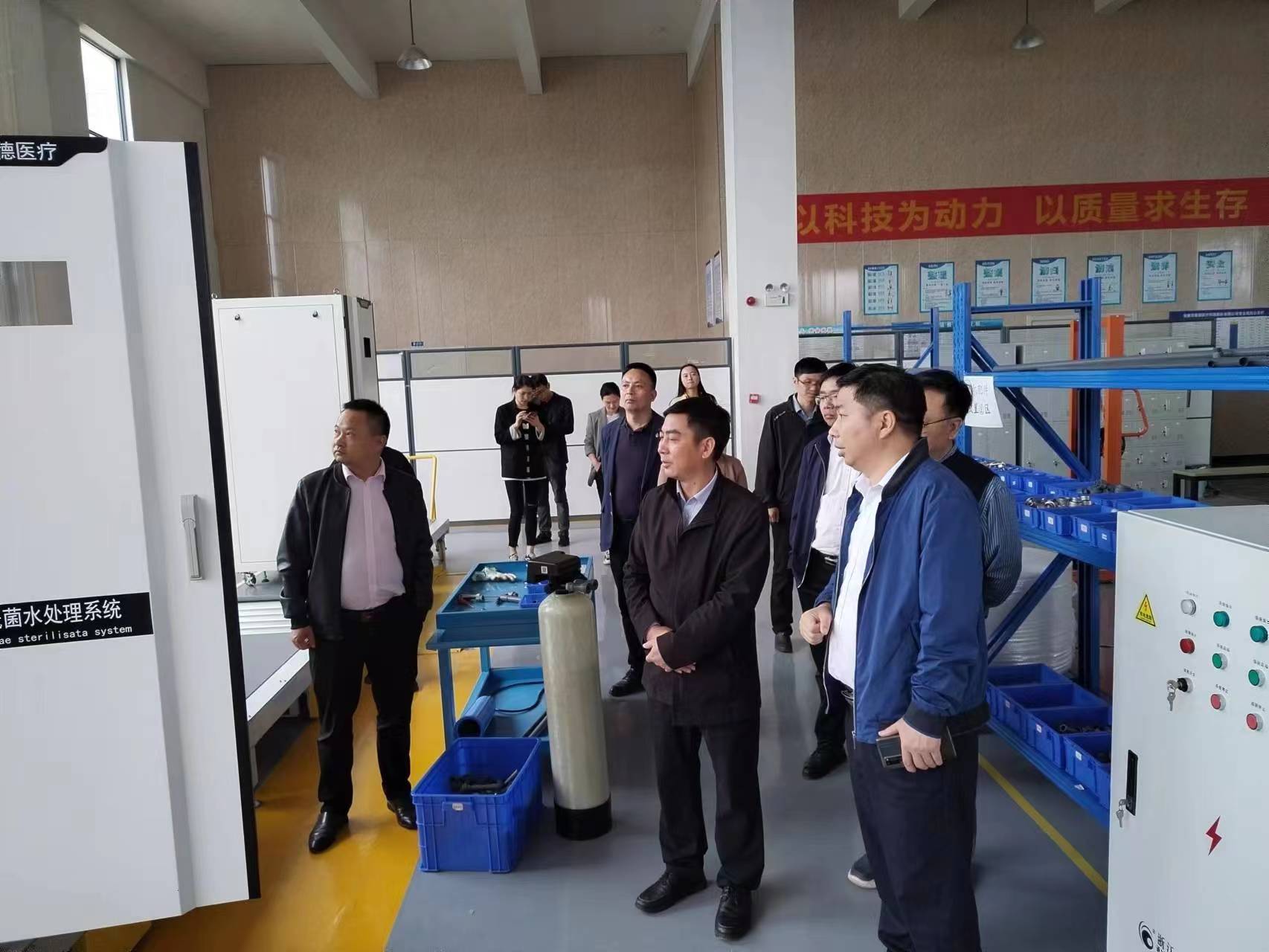 省科技厅农社处，安庆市科经局，桐城市副市长徐良平，市科创中心胡主任尤主任莅临萍聚德科技考察指导